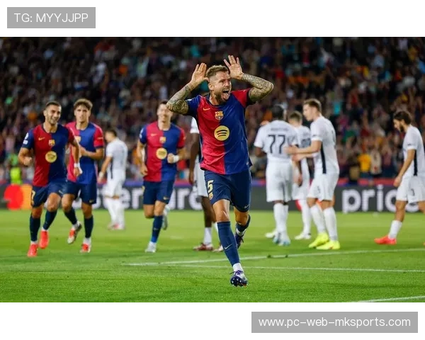 巴萨直塞撕开防线，佩德里助攻拉菲尼亚推射入网